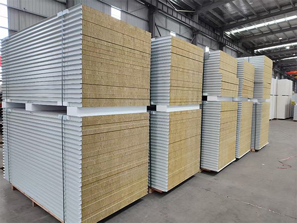 哪種凈化板的防火性能更好？